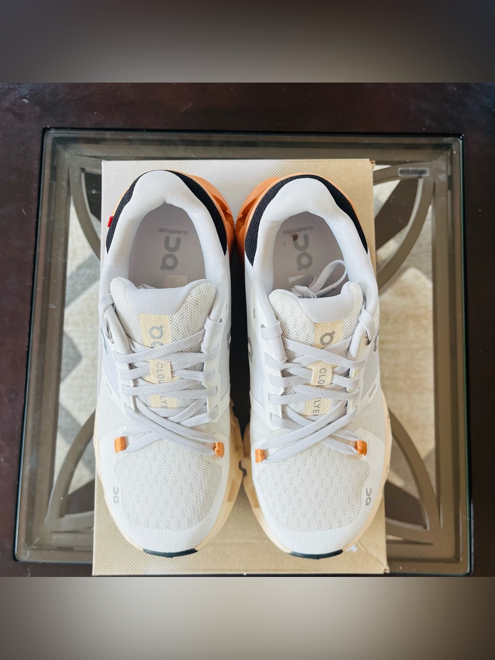On Cloudflyer 4 Women's Sneakers Running Shoes White/Copper 71.98667 - Picture 4 of 8